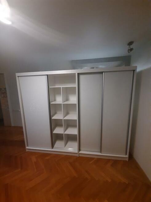 Skręcanie I montaż Mebli. Montaż Paneli podłogowych - 2