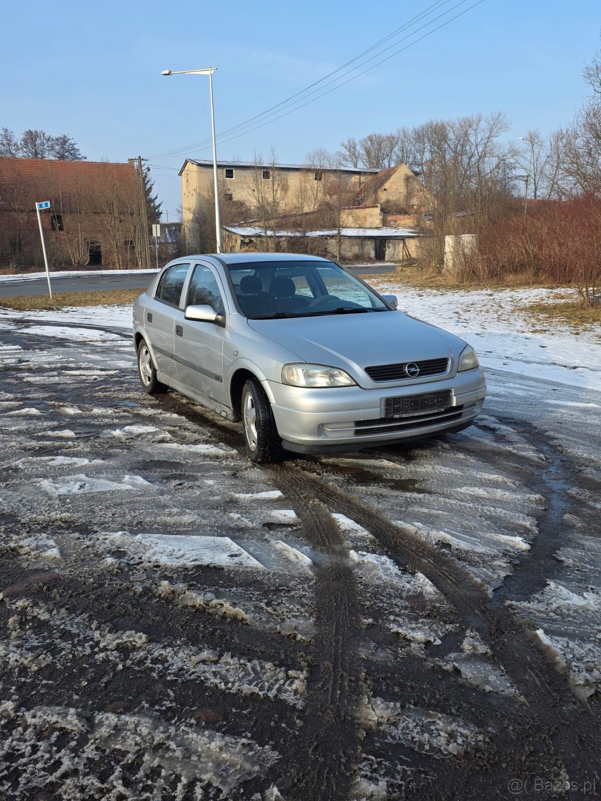 Sprzedam samochód osobowy marki opel astra - 2