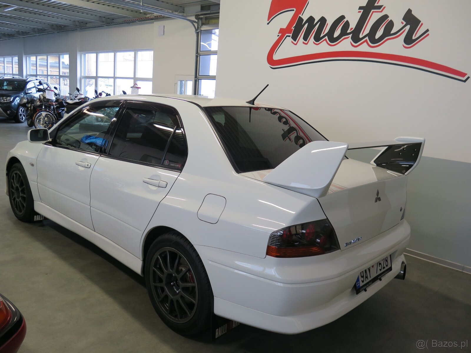 Mitsubishi Lancer Evolution VIII MR FQ 320 - 2