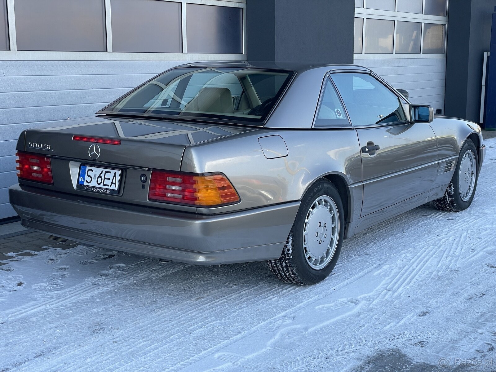 Mercedes-Benz 500SL R129 1991 złoty - 2
