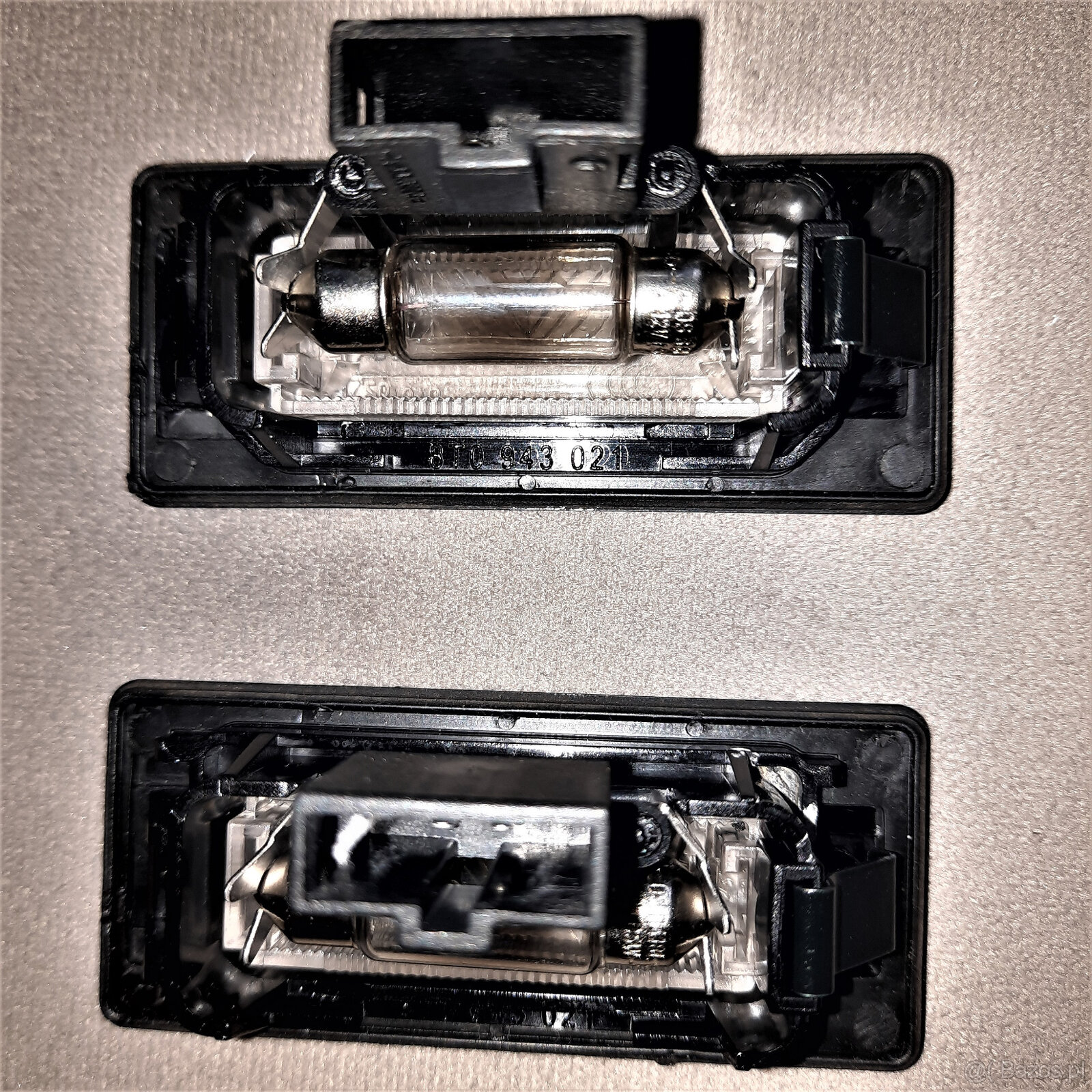 Sprzedam oryginalne lampki do Audi A4 B8 ośw. rejestracji - 2