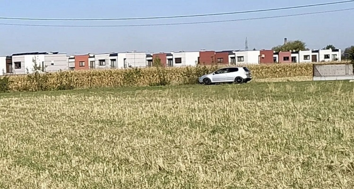 Działka budowlana o pow. 1400m2, Wojciechówka - 2