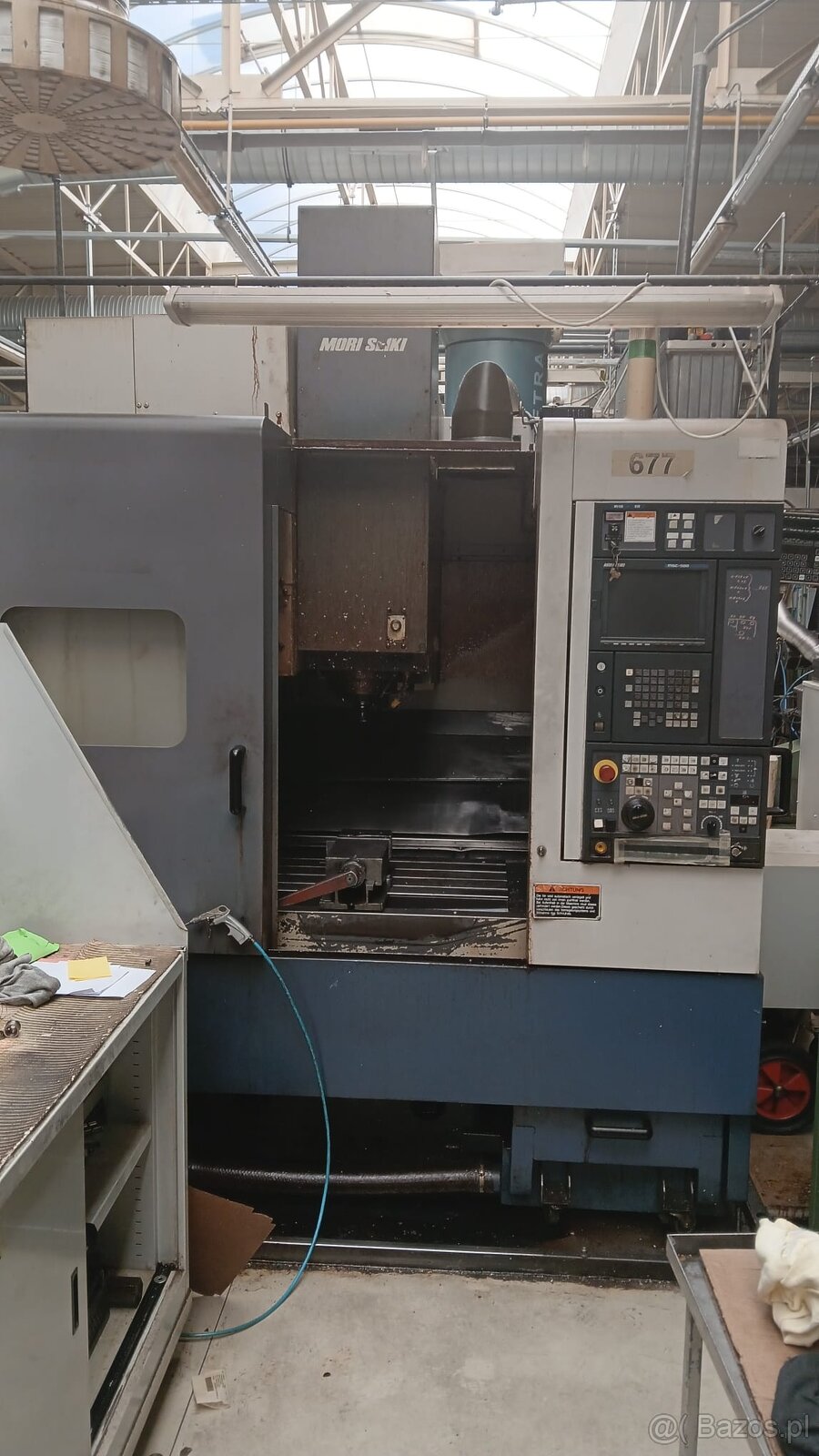Centrum obróbcze - pionowe - CNC MORI SEIKI mv-40E - 2