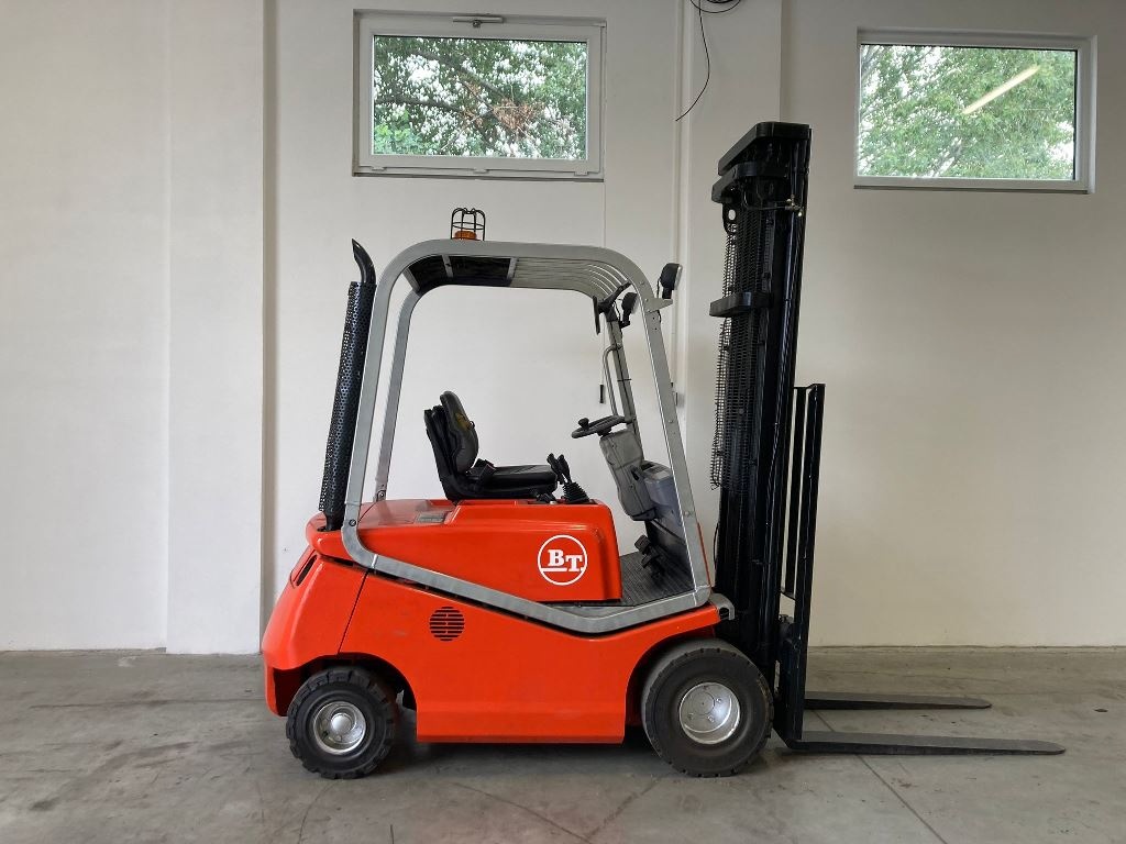 Sprzedaję używany wózek widłowy BT CBD 18 (01350) - 2