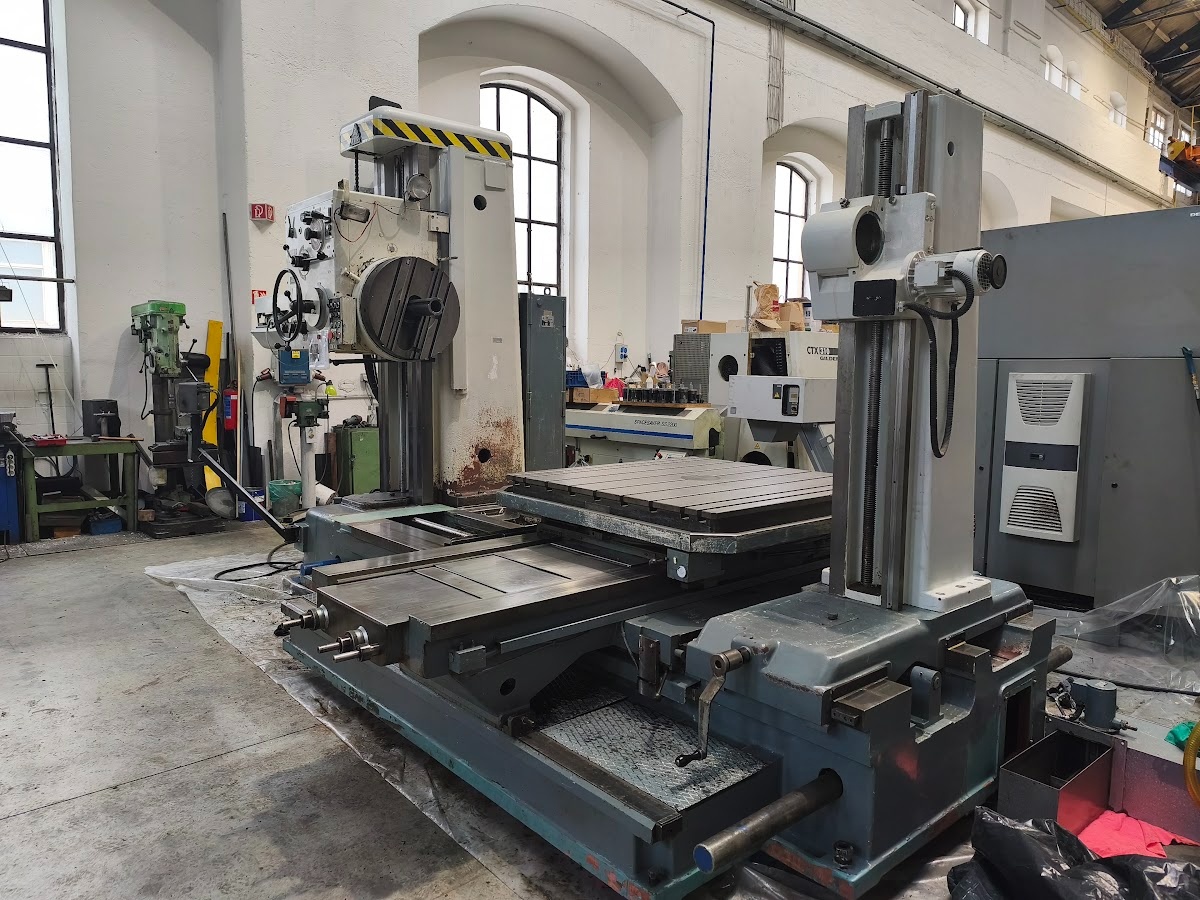 TOS Varnsdorf W 100 A - Wytaczarka Stołowa - 2