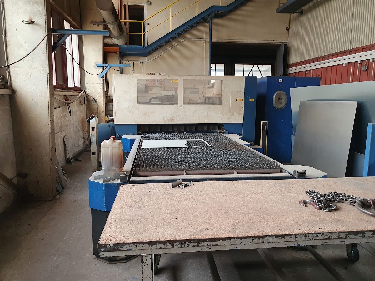Trumpf Trumatic L3030 - Maszyna do cięcia Laser - 2