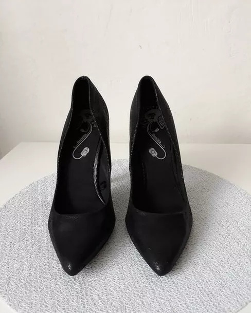 Wysokie Czarne szpilki - 2