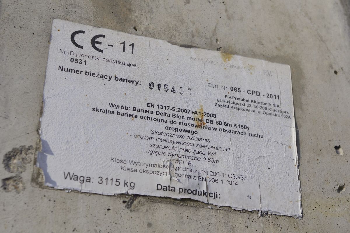 Bariery autostradowe, betonowe - Delta Bloc DB 80 - 2