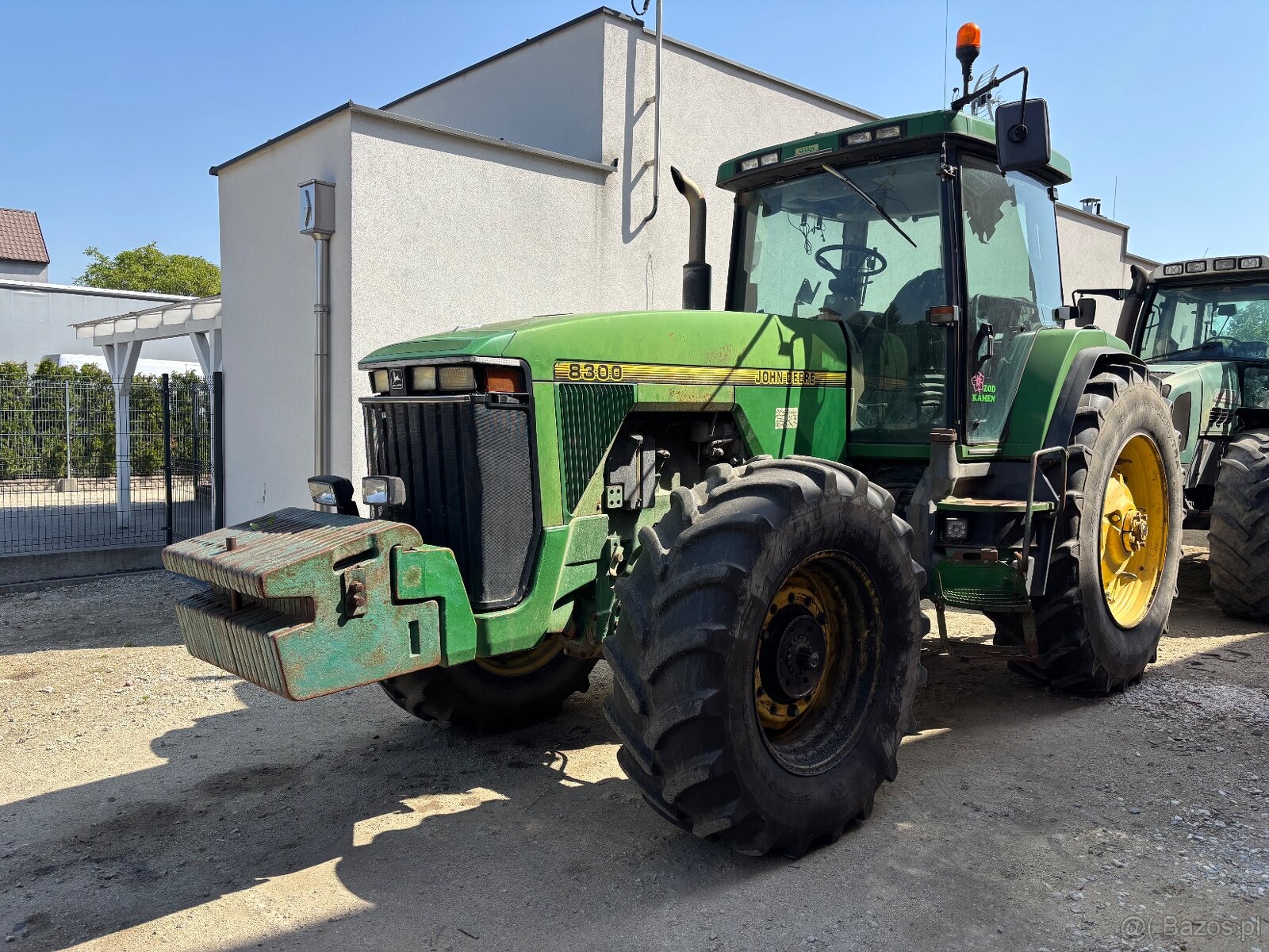 John Deere 8300 - 2