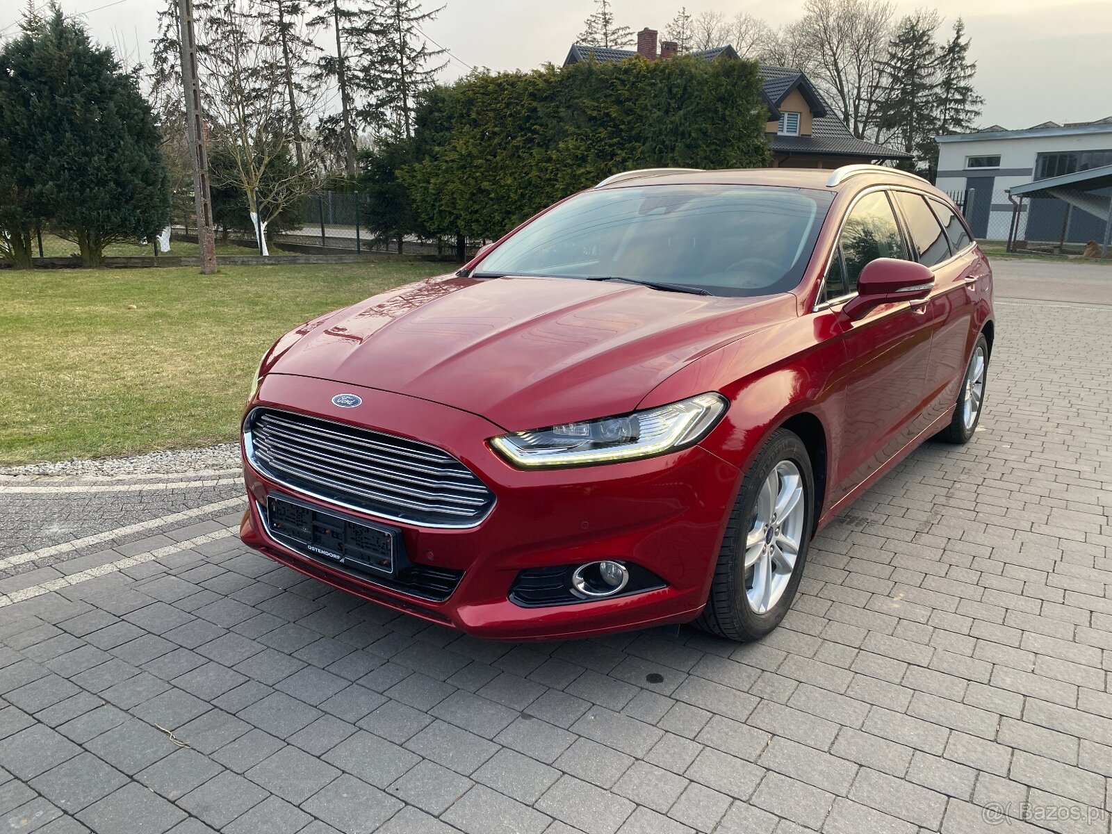 150 KONI TITANIUM FUL LEDY NAWIGACJA Radio sync3 - 2