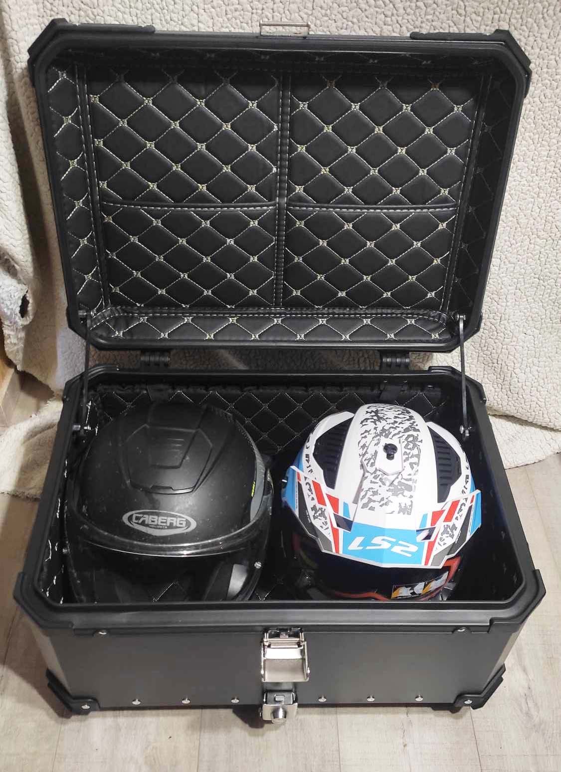 Aluminiowy bagażnik motocyklowy(Top Case). Pojemność 65 - 2