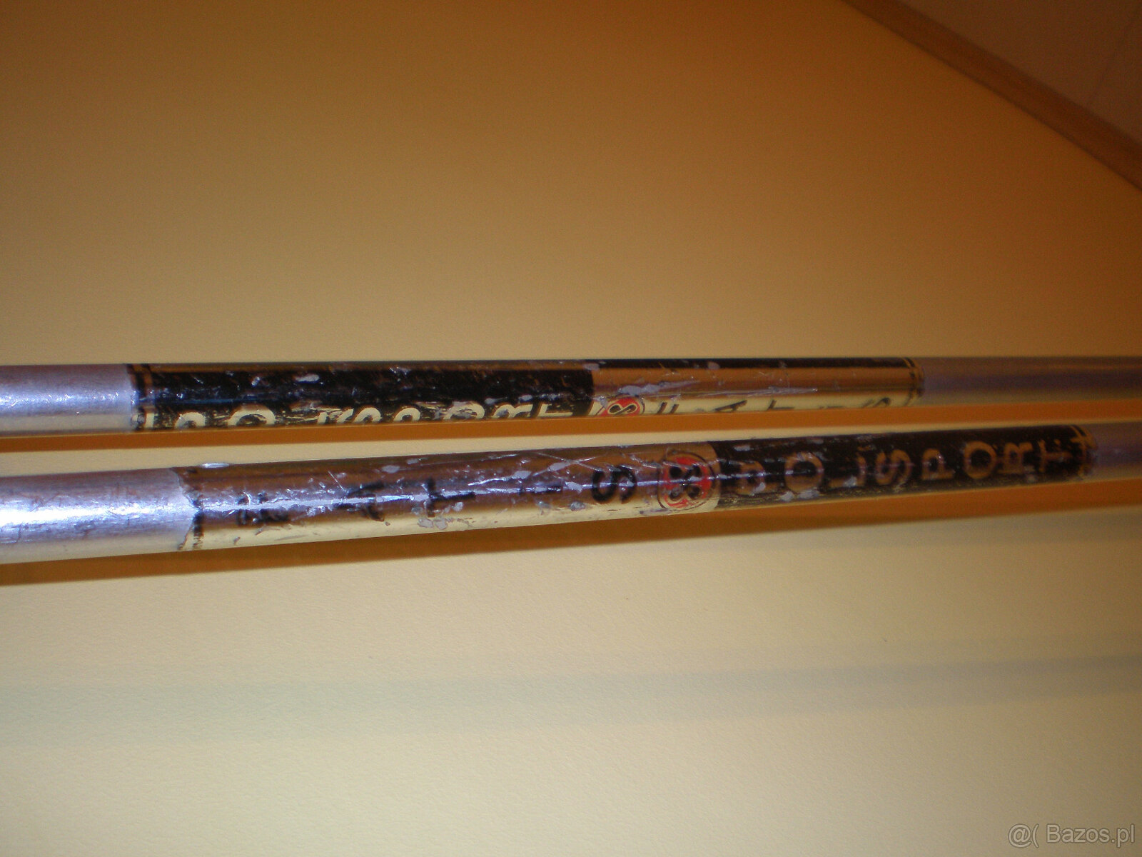 Sprzedam kijki narciarskie 125 cm., używane, stan dobry. - 2