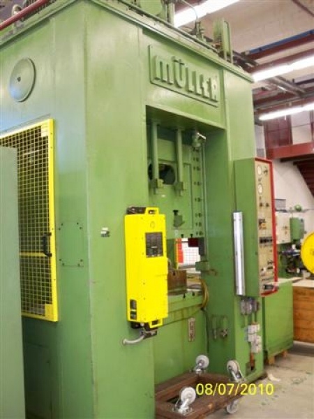 Prasa hydrauliczna SDZ 250.4.1, Fritz Müller - 2