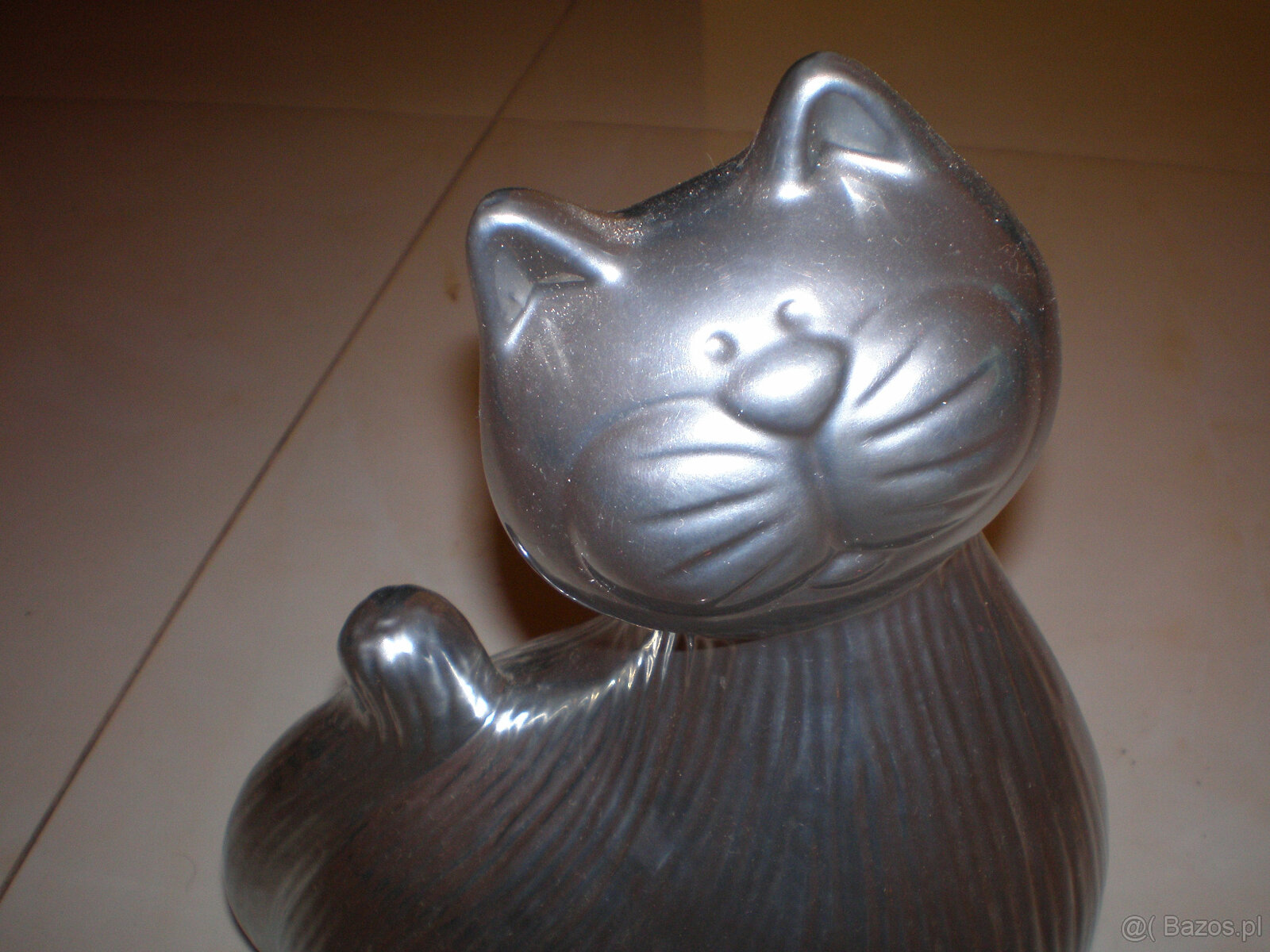 Sprzedam figurkę kota w kolorze popielatym, nowy, stan ideal - 2