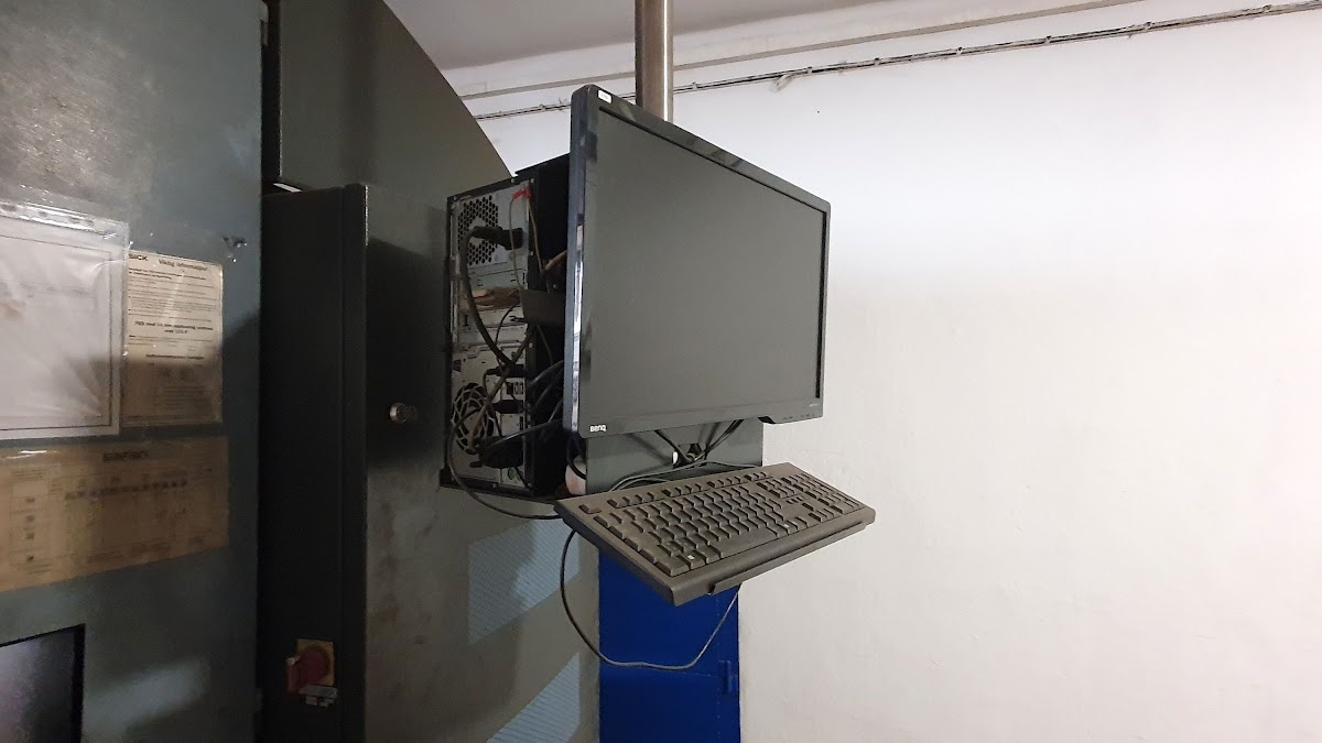 Safan SMK-K50-2550 TS1 - Prasa krawędziowa CNC - 2