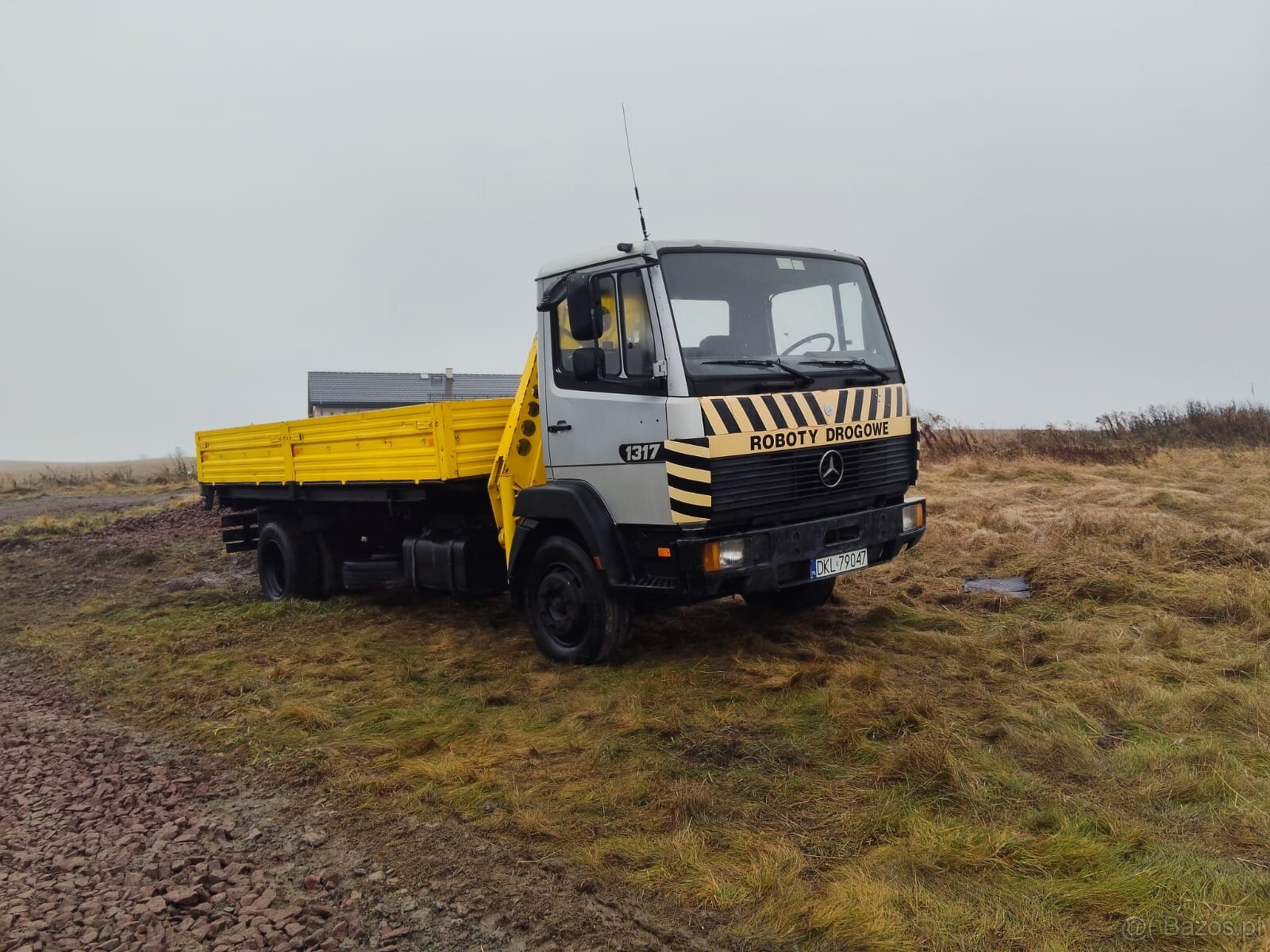 Mercedes 1114 kiper 3 stronnym - 2