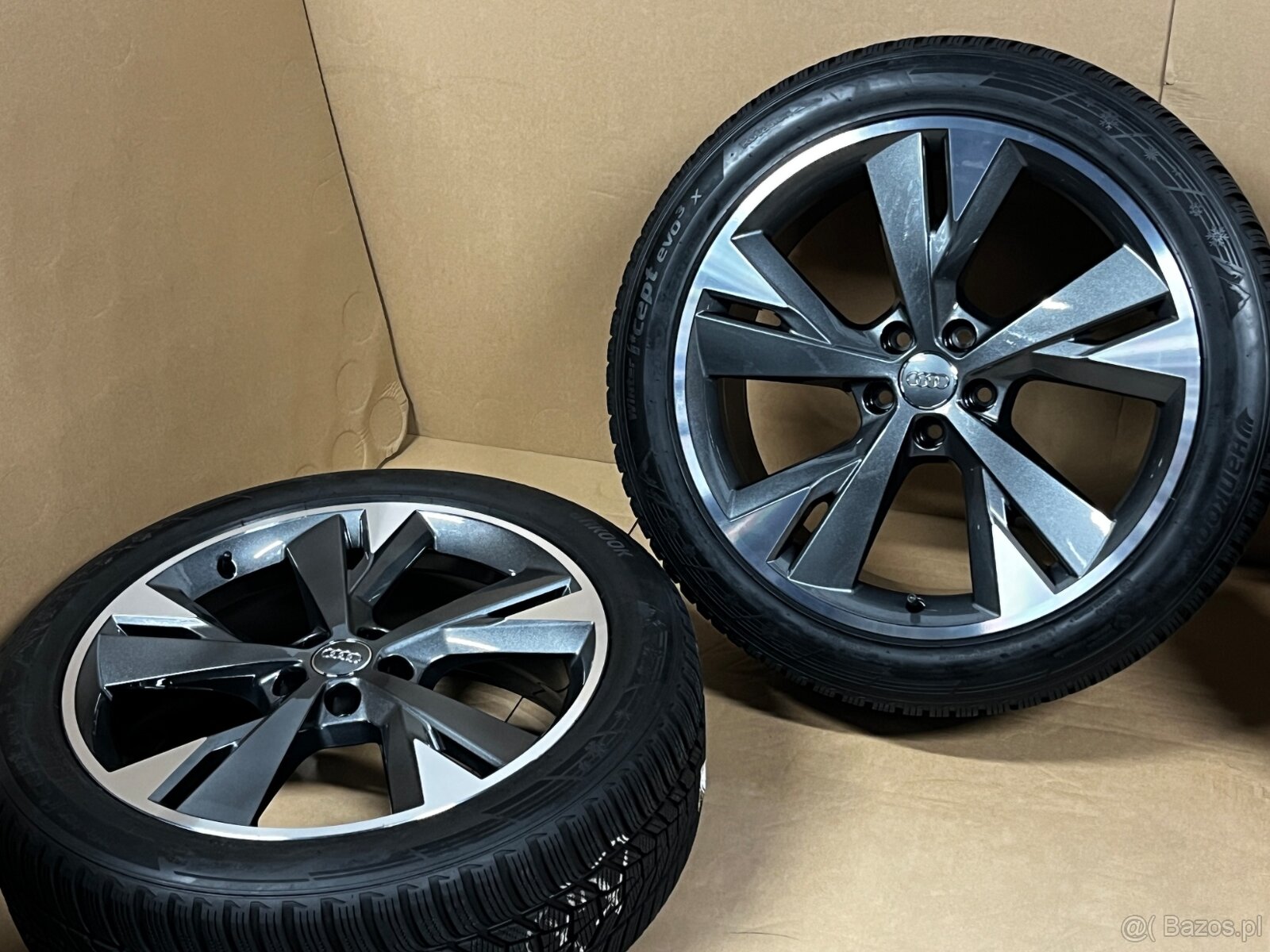 Audi Q4 e-tron 89A601025E 89A601025M 8Jx20 ET45 9Jx20 ET42 - 2