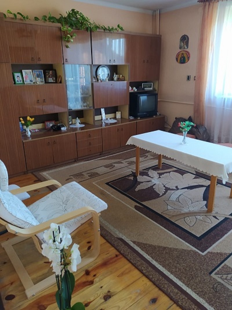 Dom wolnostojący 160 m² z dużą działką 1970 m² – Lisków - 2