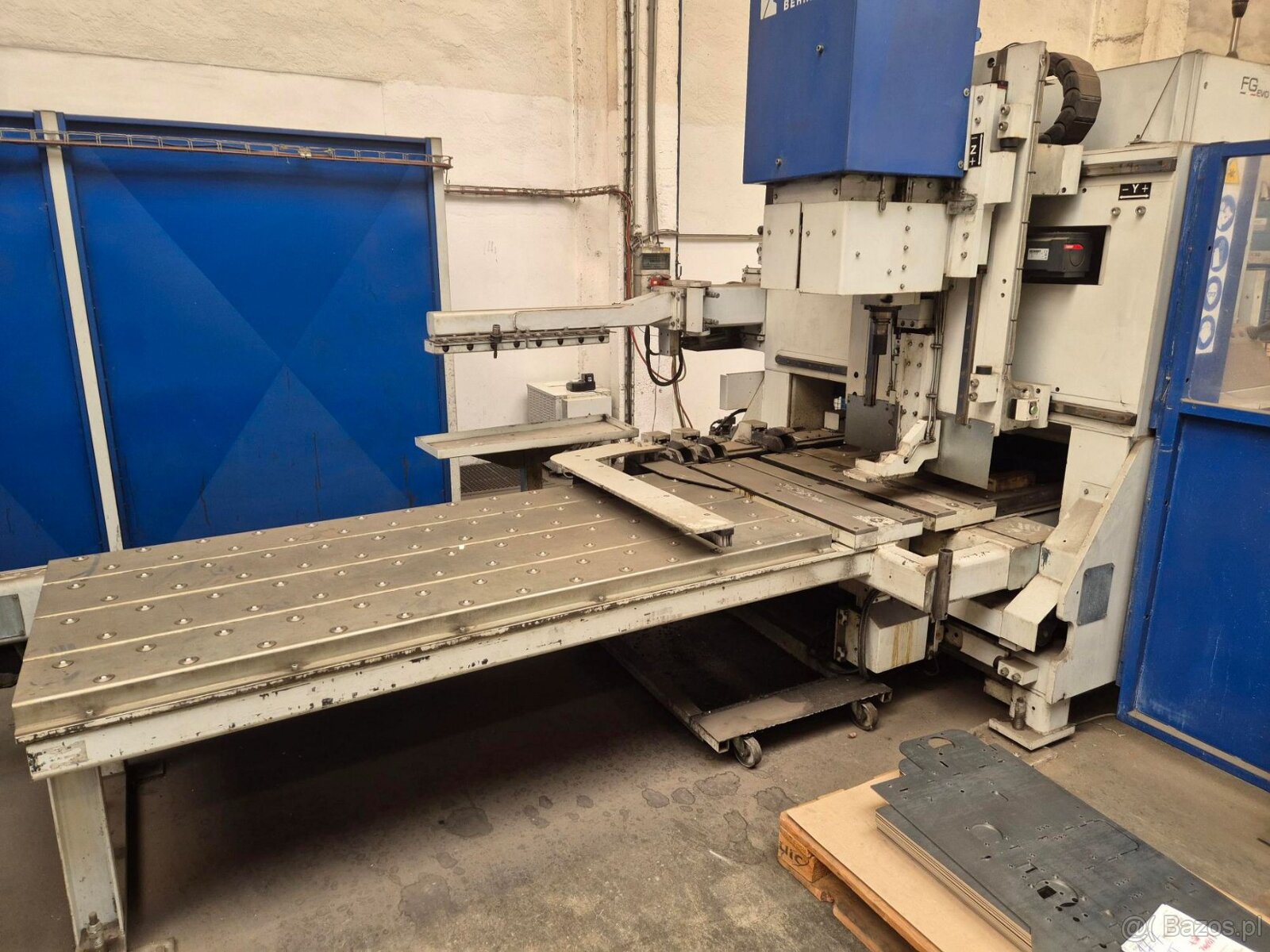 Maszyna do wiercenia, pogłębiania gwintów F Gevo 2000 - 2