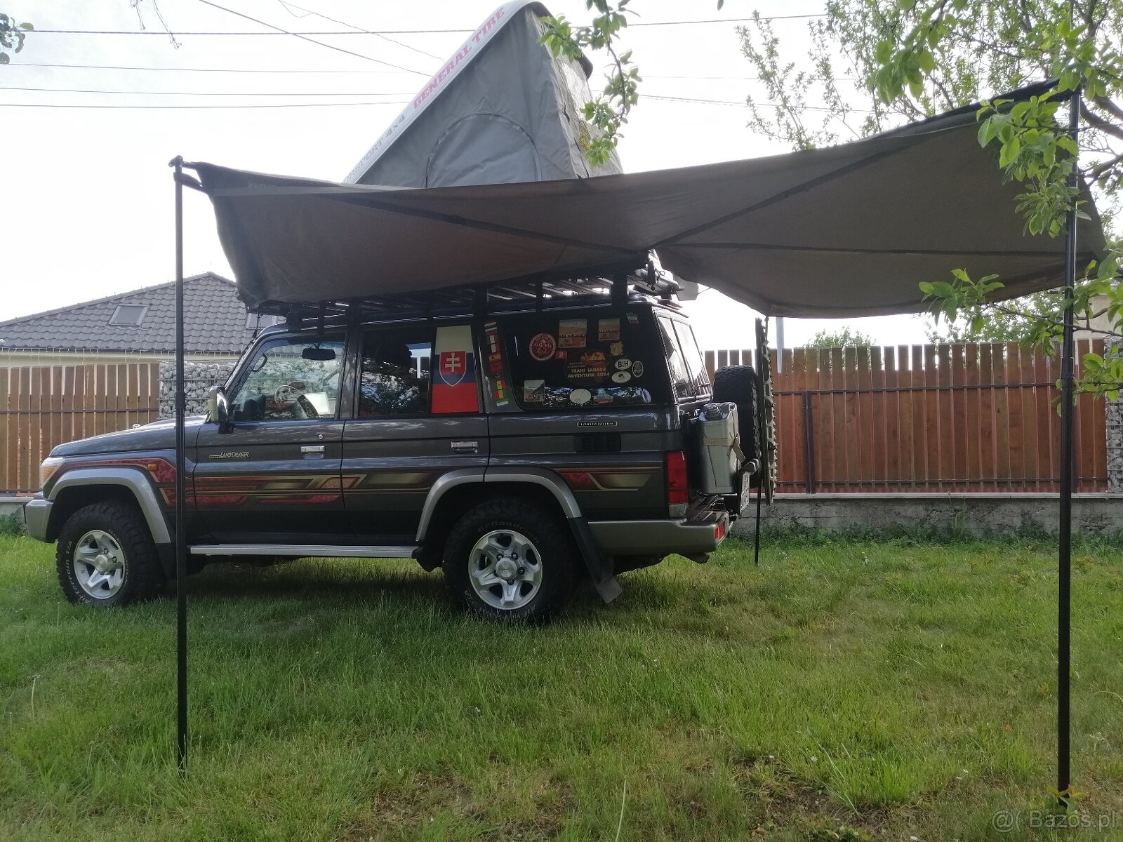Toyota Land Cruiser - 2