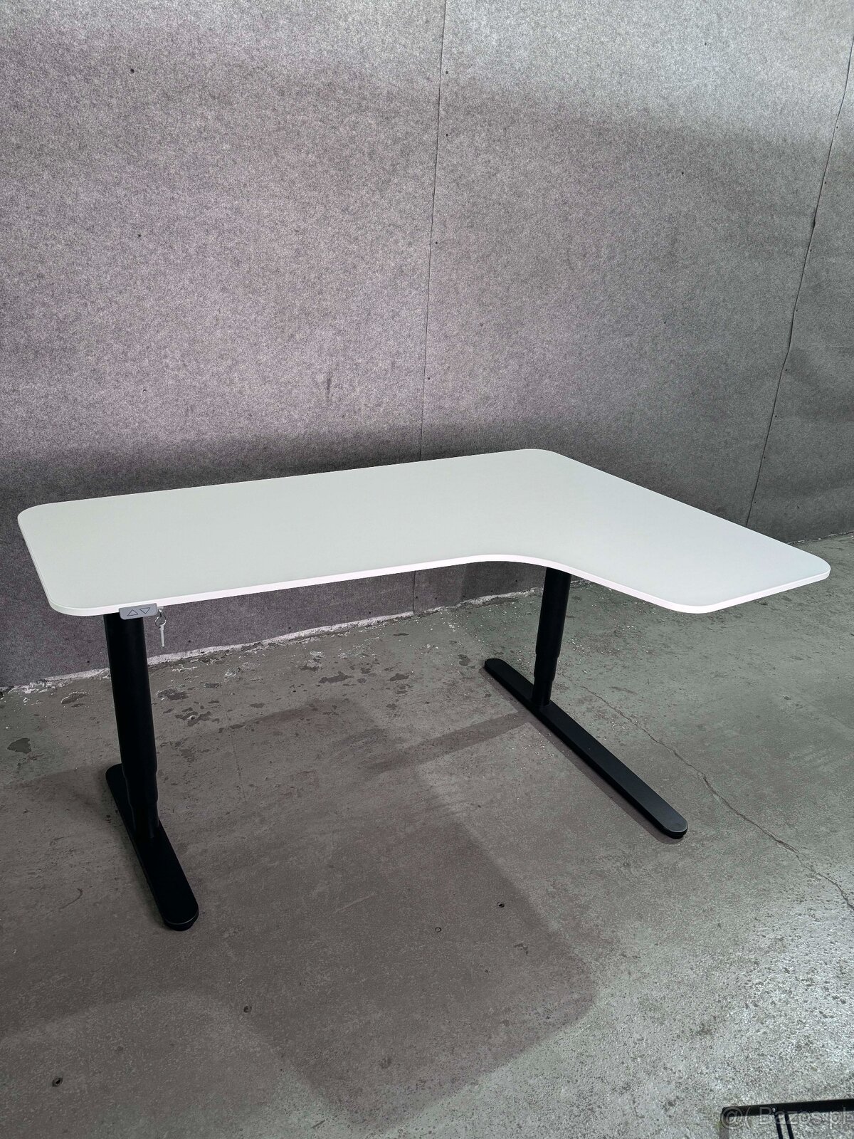 Syndyk sprzeda używane meble Ikea - 2