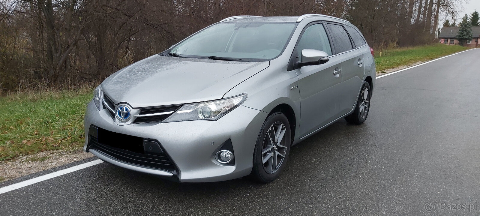 Toyota Auris 1.8 Hybryda 2014r 173 tyś km Kamera Hands-Free - 2