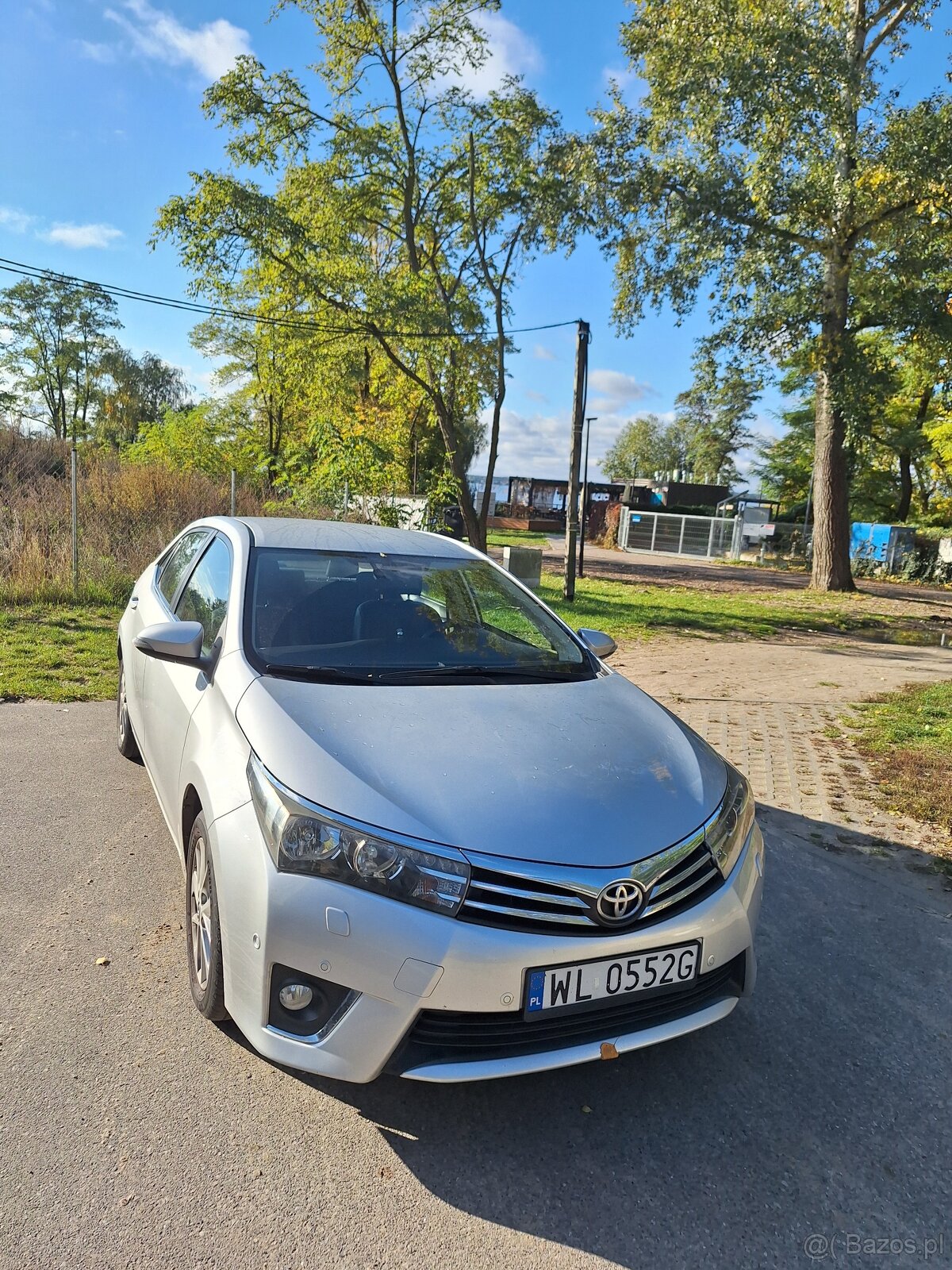 toyota corolla 1,3 sedan serwisowana 2014 r - 2