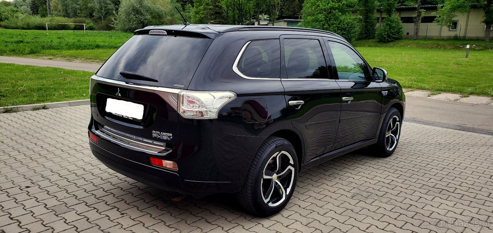 Outlander III 2.0 benzyna + Ev 4x4 Automat Led Xsenon Zamian - 2