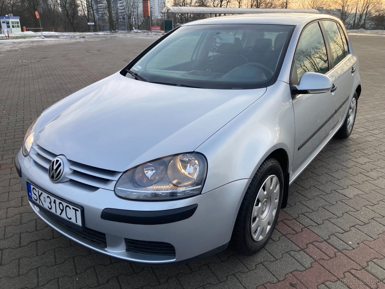 Golf V 1.4 75-KM Pierwszy Właściciel Pojazdu - 2