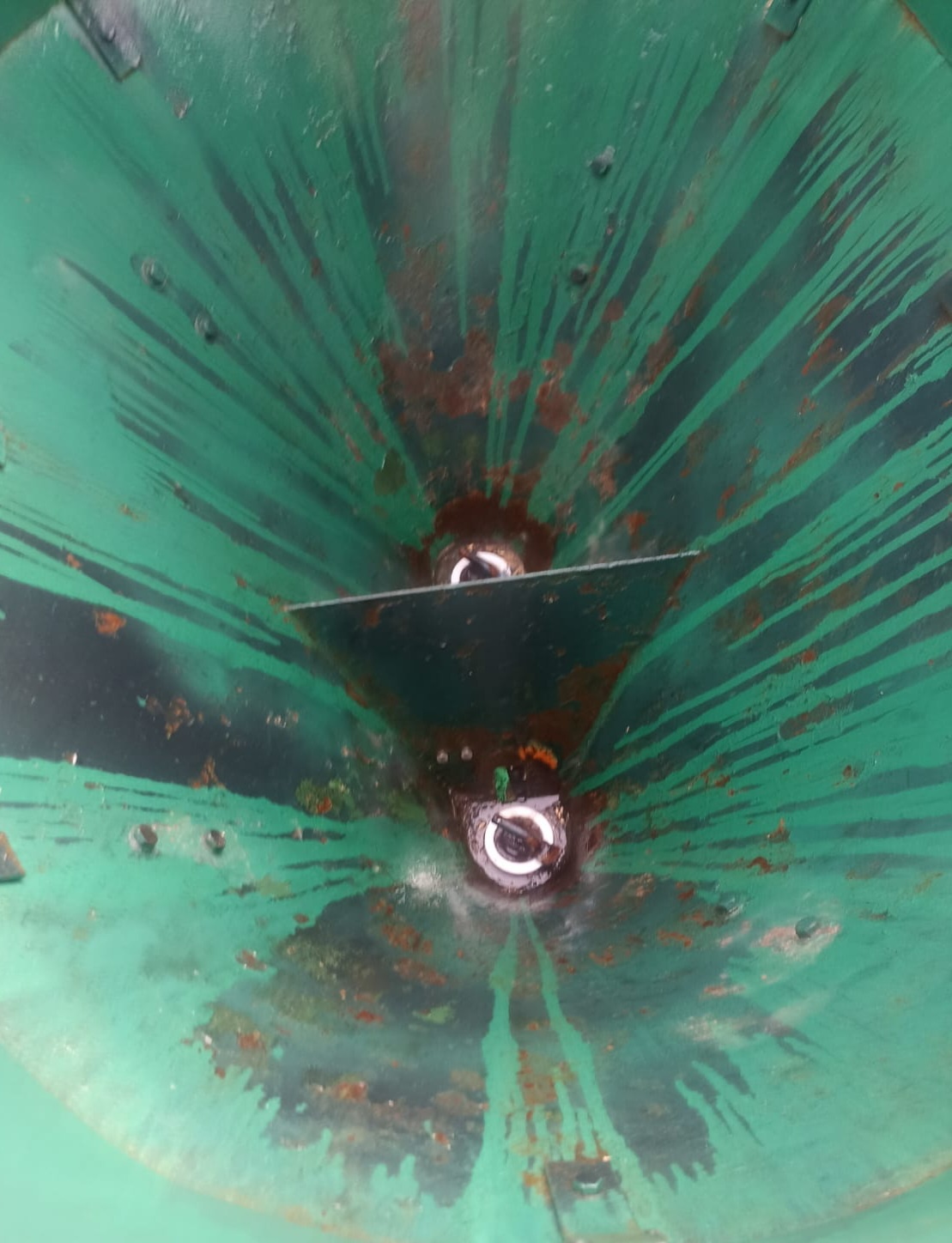 Rozsiewacz nawozów Amazone dwutalerzowy 350L - 2