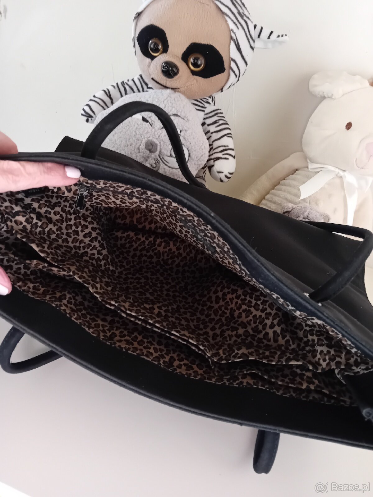 Czarna torebka na ramię - 2