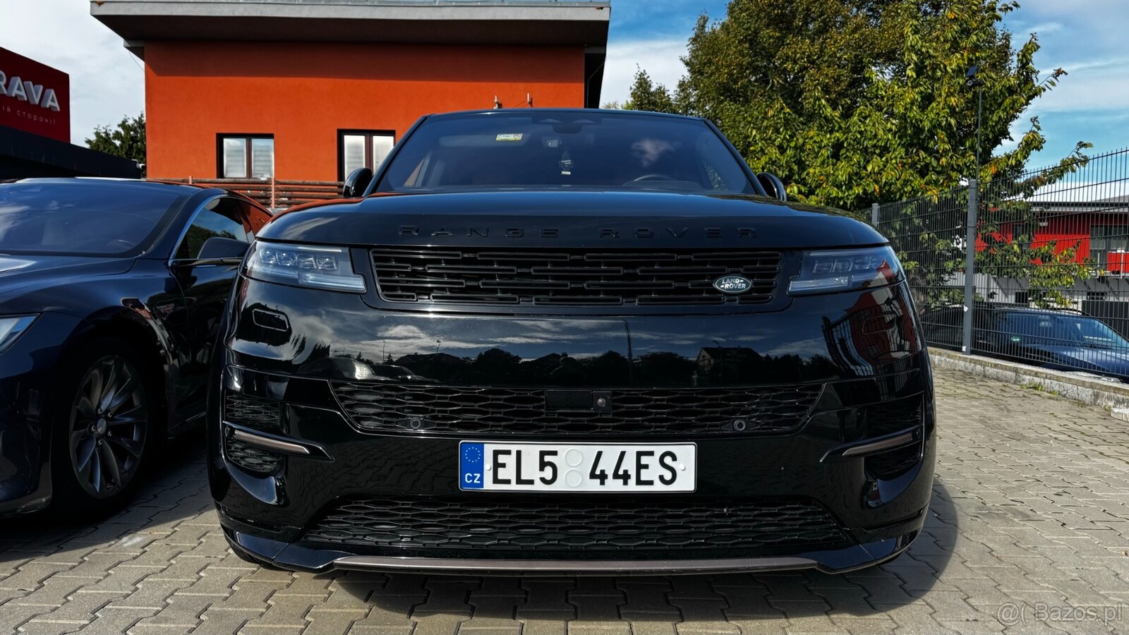 Range Rover Sport P460e HSE 2025, 8 000 km - 2