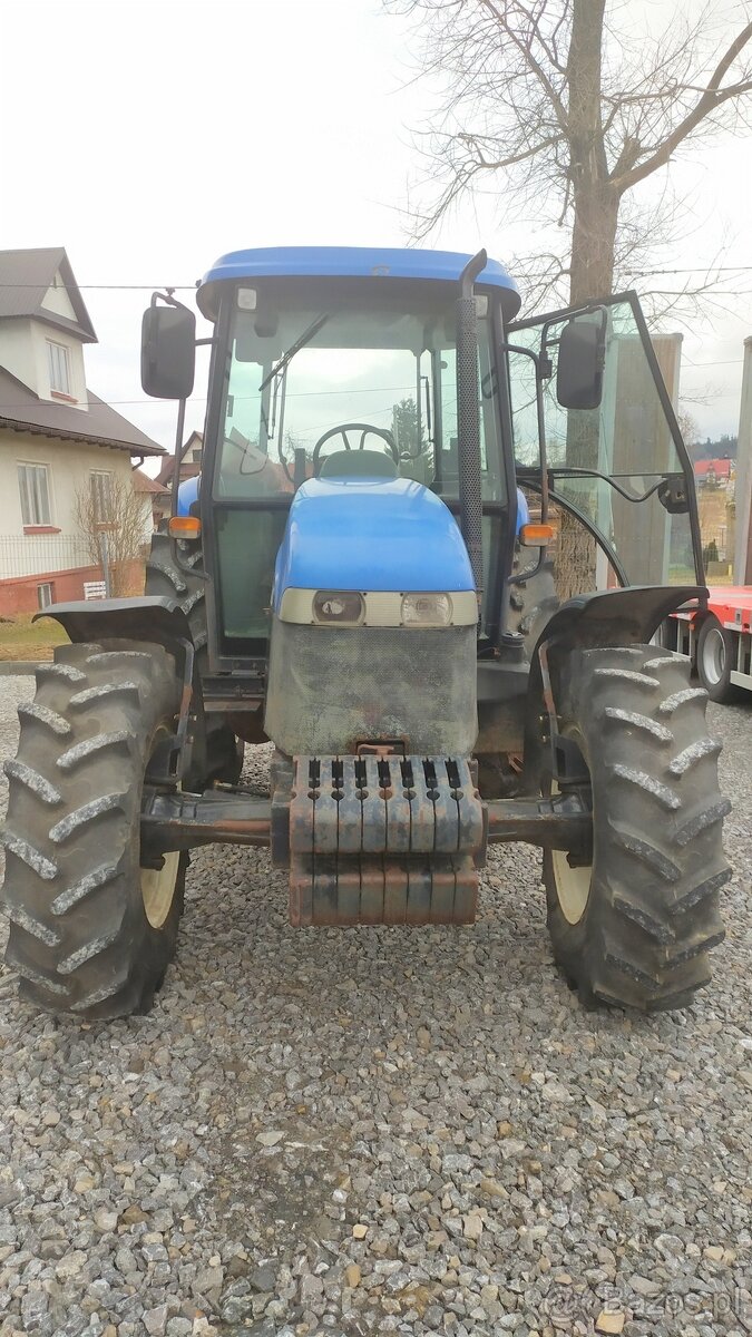 Traktor New Holland TD80D - 2