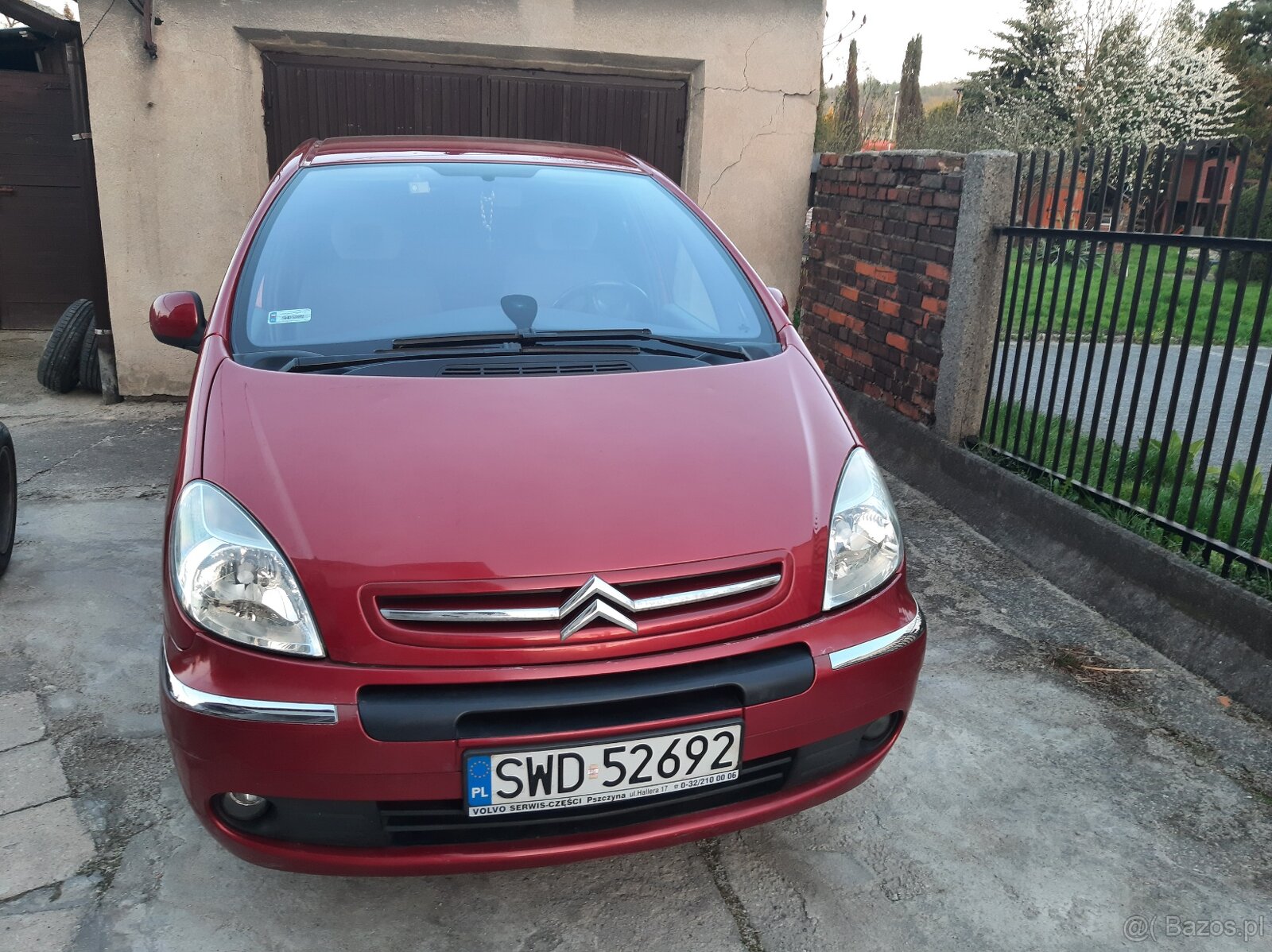 Xsara Picasso 1.6 HDI rok 2010 + 4 alufelgi z oponami letnim - 2