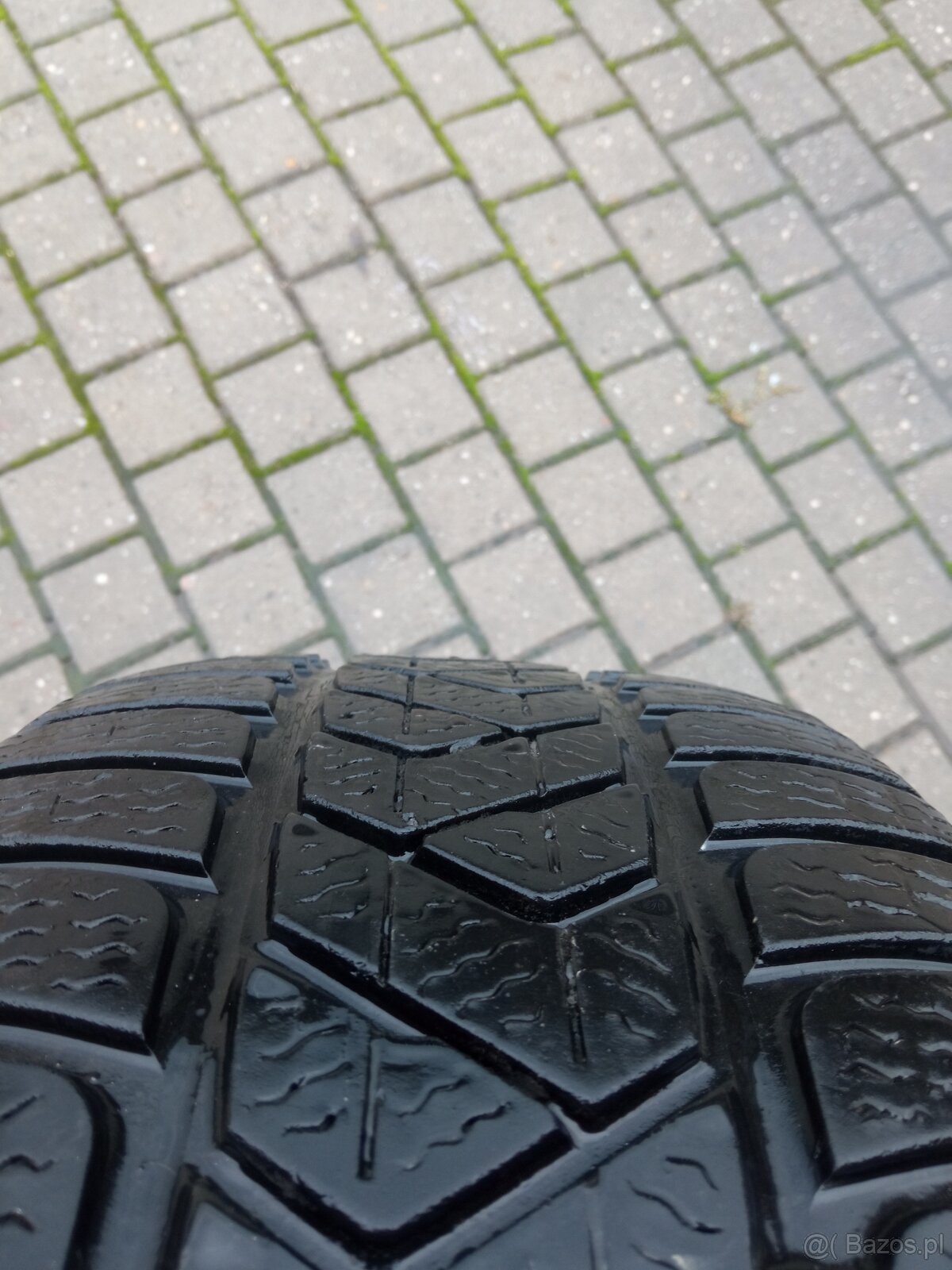 opony PIRELLI SOTTOZERO 3 215/60/16r m+s nie naprawiane 99 h - 2