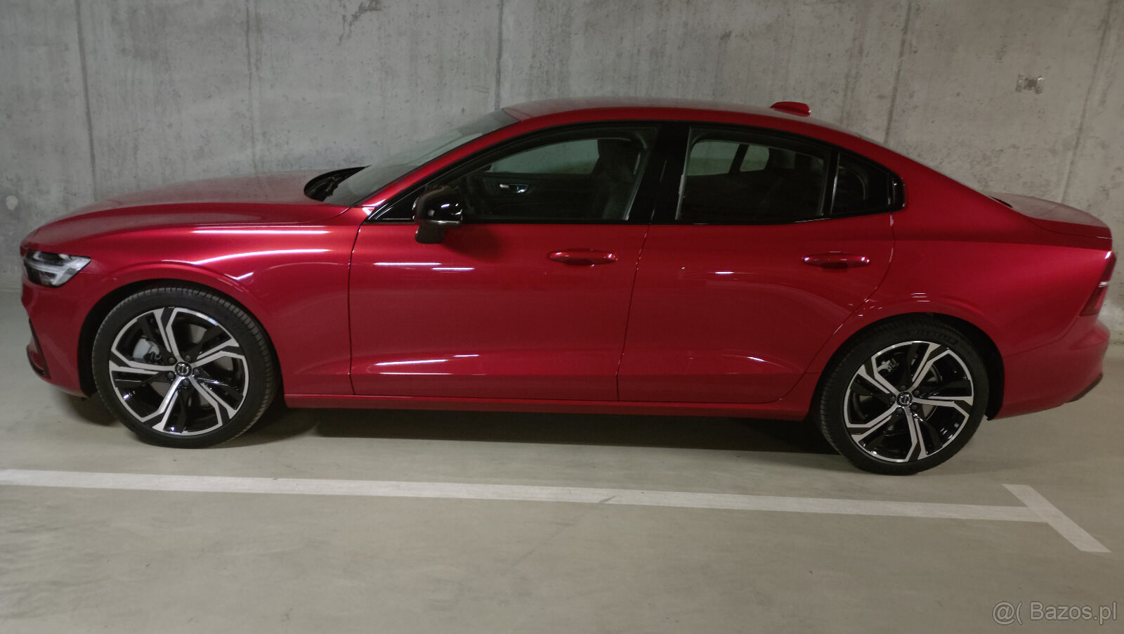 Sprzedam volvo S 60 B5 Mild Hybrid Rok 2024 - 2