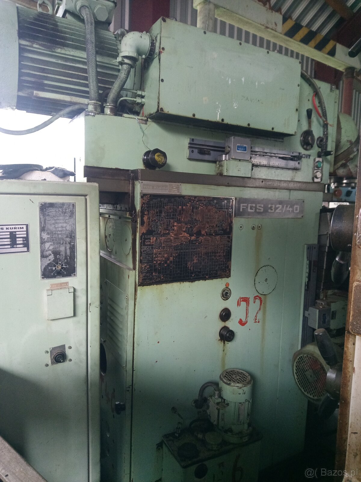 - Frezarka konsolowa TOS, typ FGS 32 / 40 - 2