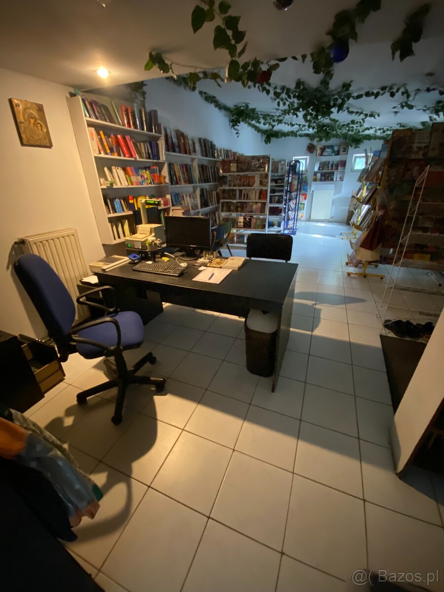 Odnowiony budynek 198 mkw - 2