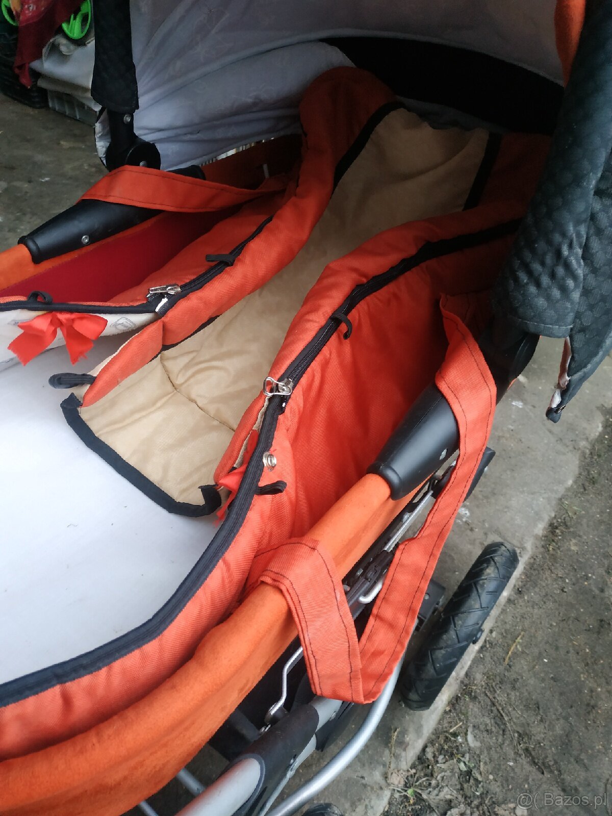 Sprzedam wózek z spacerówką - 2