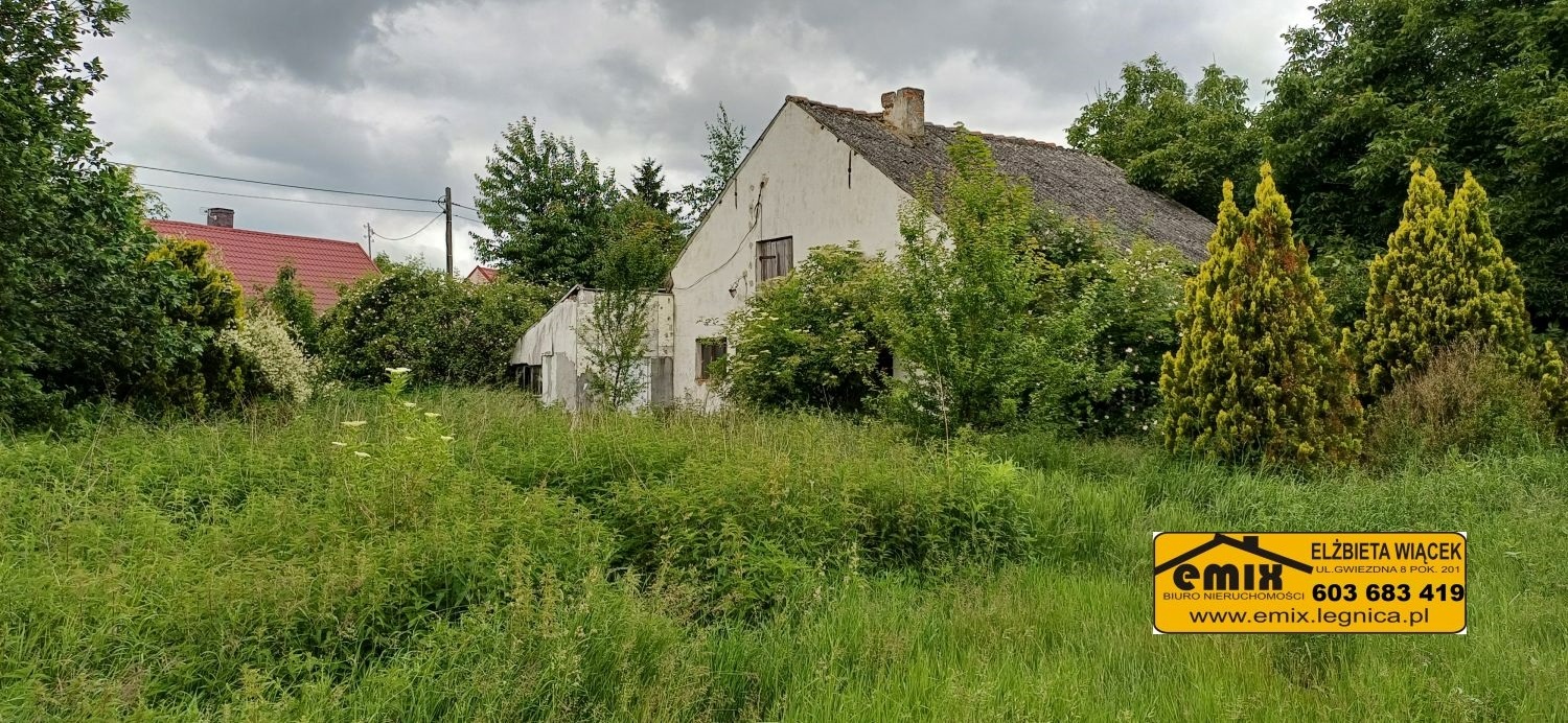 Działka zabudowana domem, możliwość rozbudowy - 2