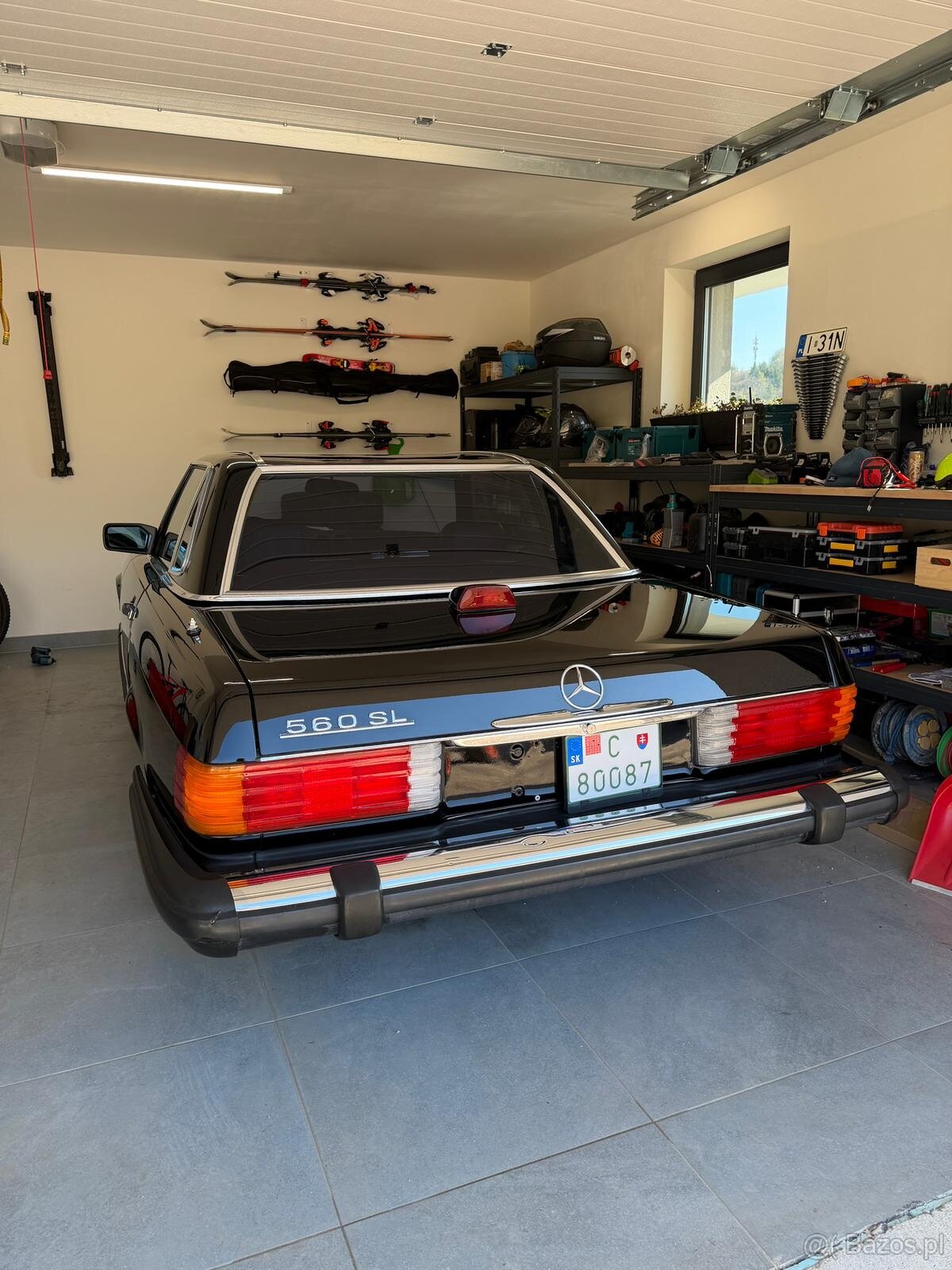 MARCEDES SL560 R107 - 2