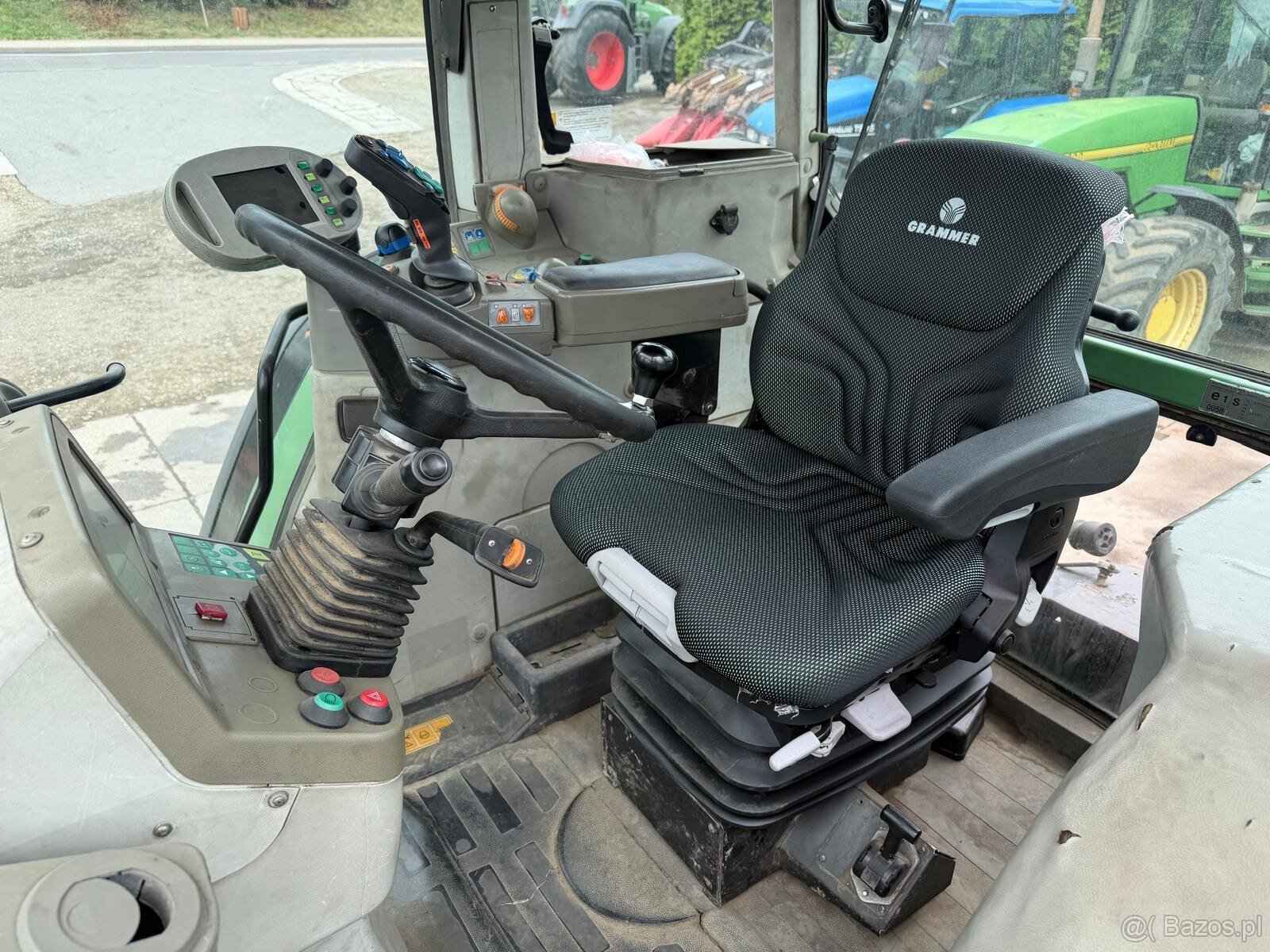 Ciągnik rolniczy Fendt 930 Vario rok prod. 2004, silnik po r - 2