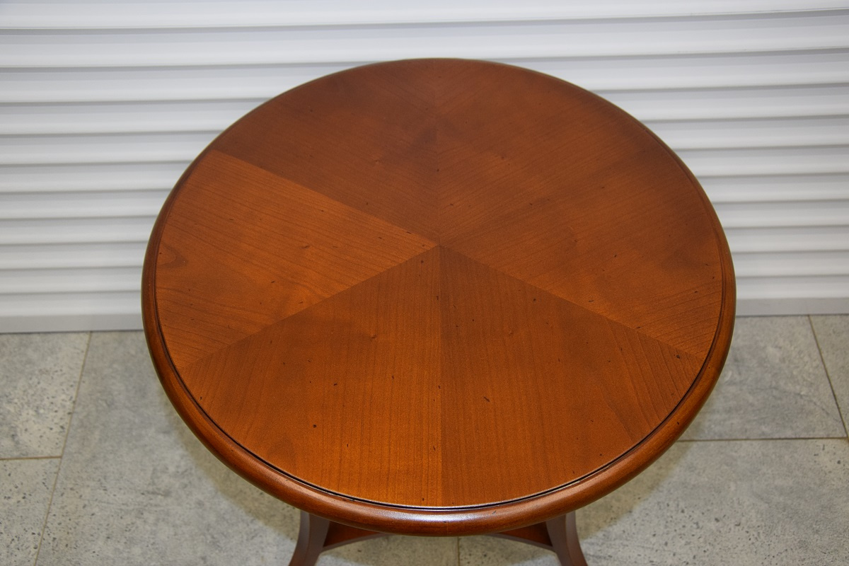 stolik z drewna orzechowego - jak nowy - 2