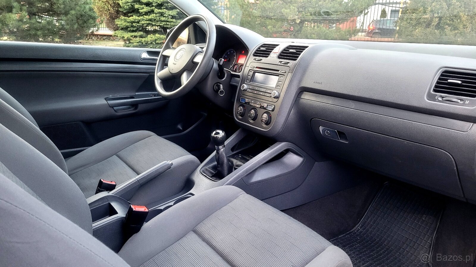 CZARNY KRÓLVolkswagen Golf 1.6 mpi z Klimą w bardzo dobrym - 2