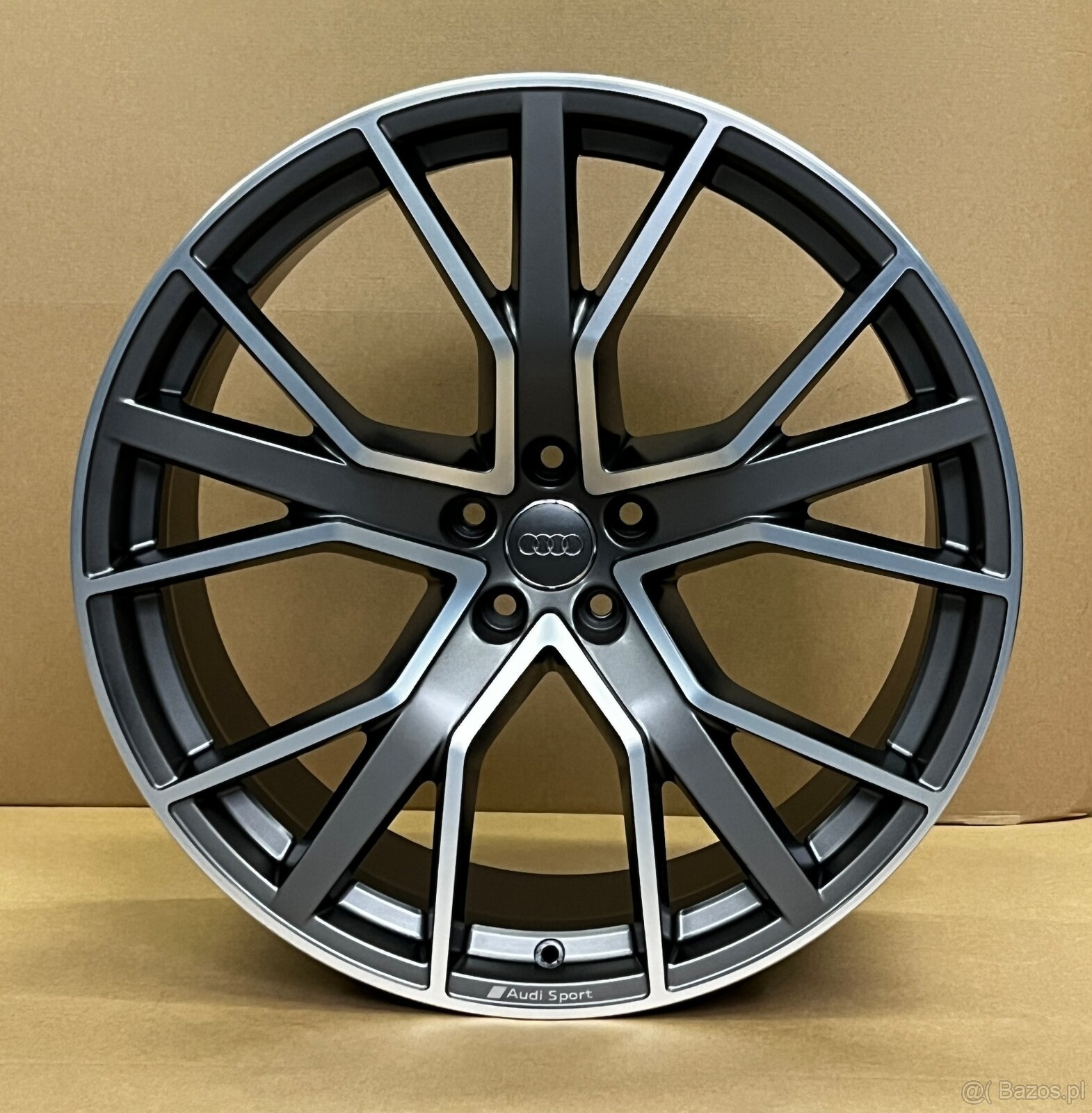 22 cale Audi Q8 SQ8 4MN 4M8601025AQ Q CQ CP 10J x 22'' ET2 - 2