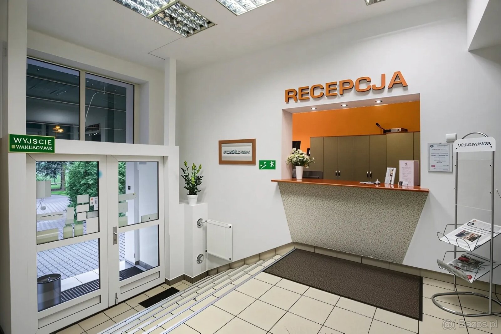 Hotel Kapitan - PHH Hotele Sp. z o.o. ogłasza przetarg - 2