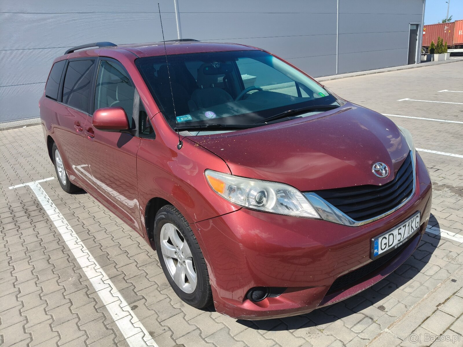 Sienna 3.5 benzyna 8 Osobowy automat okazja - 2
