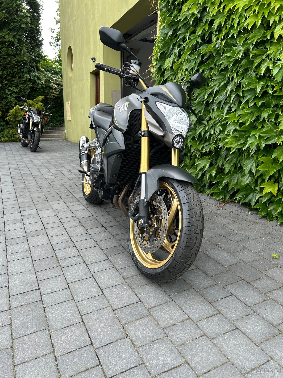 Honda cb 1000r - 2