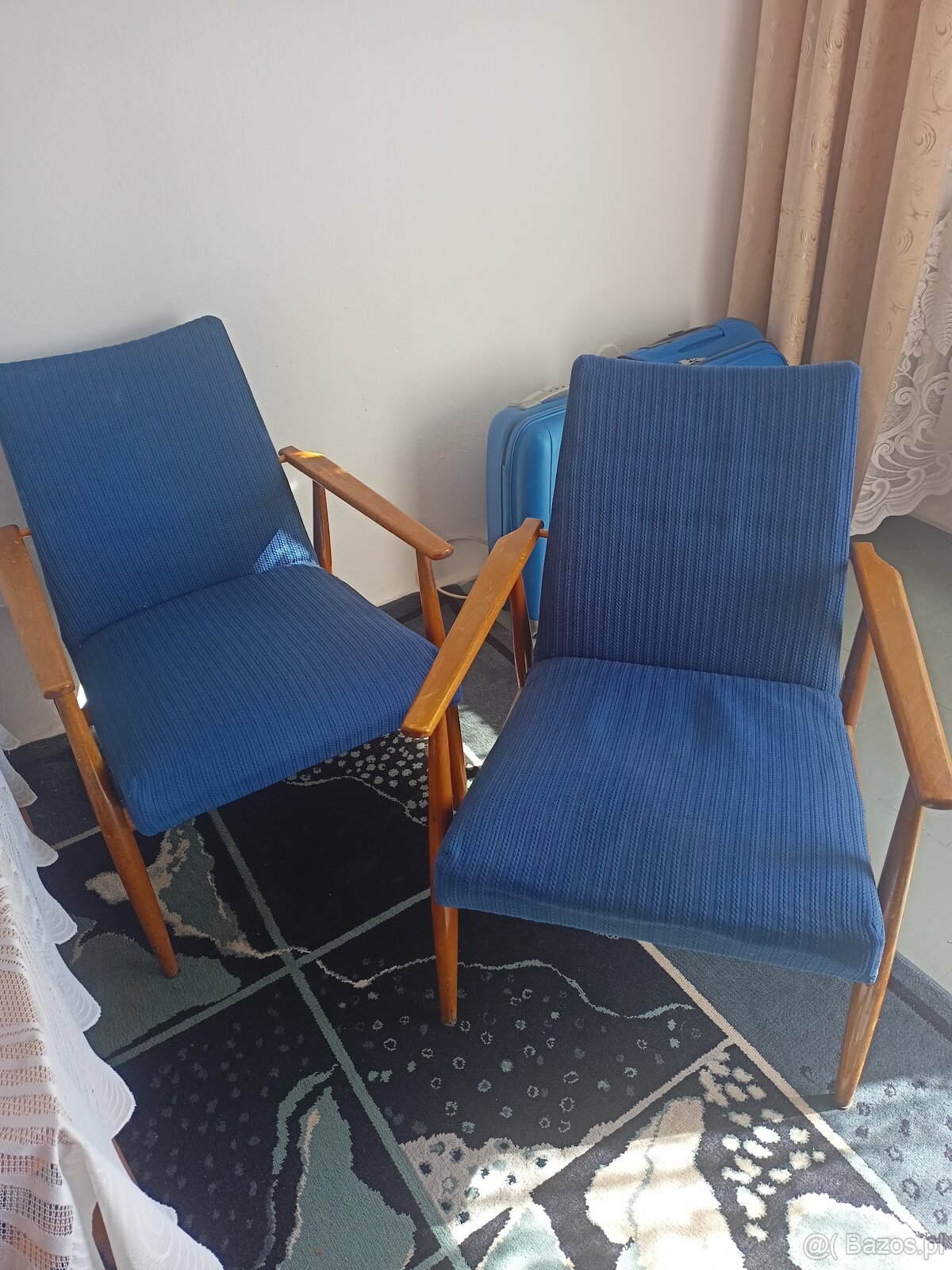 Dwa fotele Chorzowskiego PRL - 2