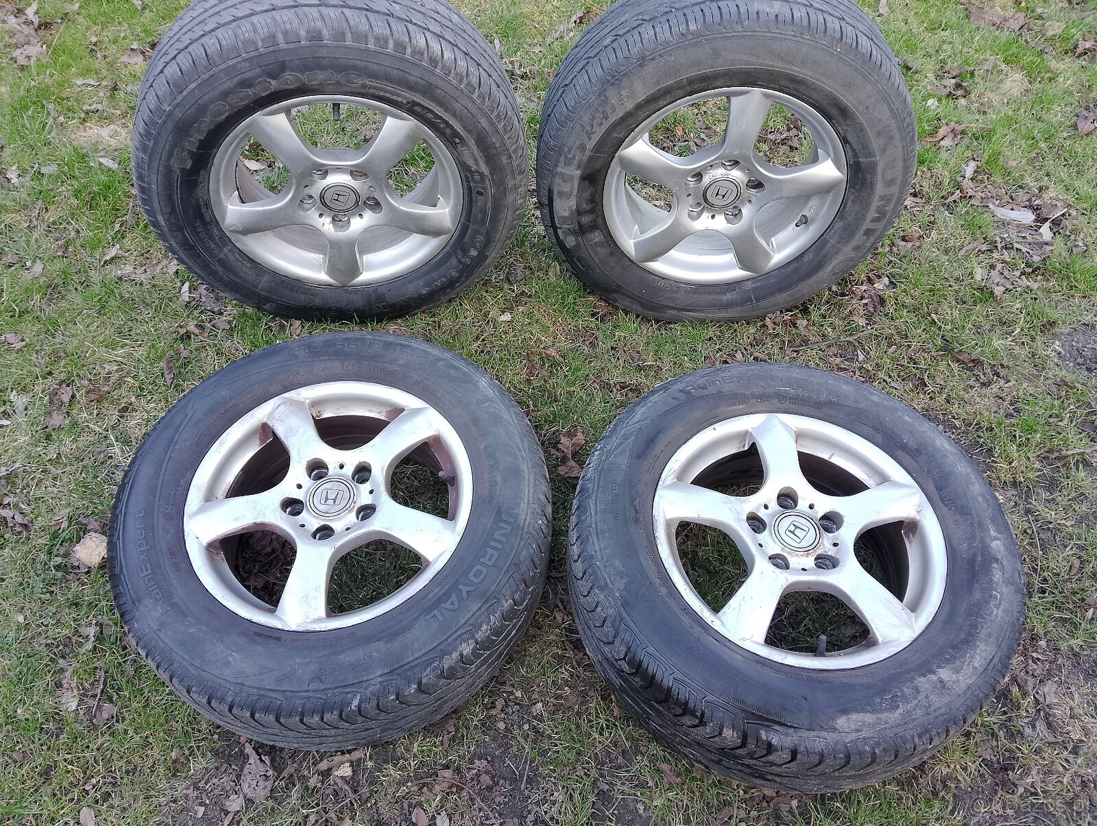 Felgi aluminiowe 215/65/R15 - 2